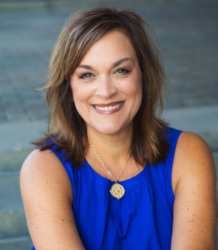 Dana Nelson-Holstein